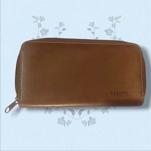 Rosetti | Brown Faux Leather Zip Around Clutch Wallet | Handbags | Wallet |